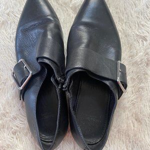 Vagabond **NEVER WORN** "witch shoes"